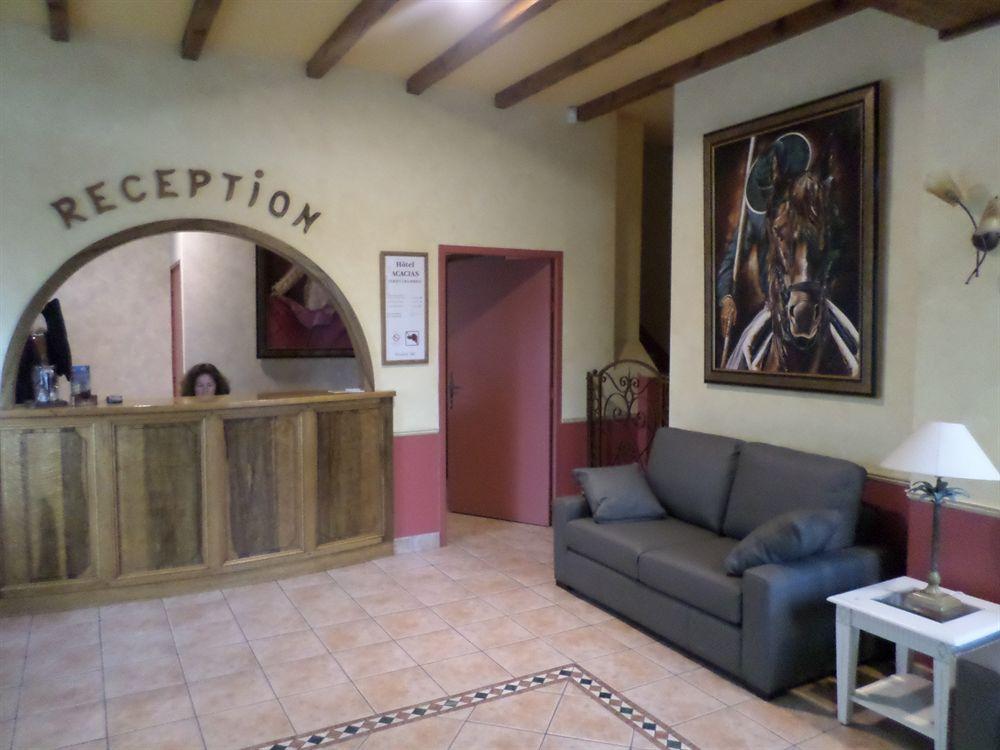 Brit Hotel Acacias Arles Kültér fotó